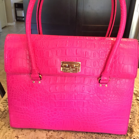 kate spade Handbags - NWT Kate Spade Sinclair in Pink Sapphire
